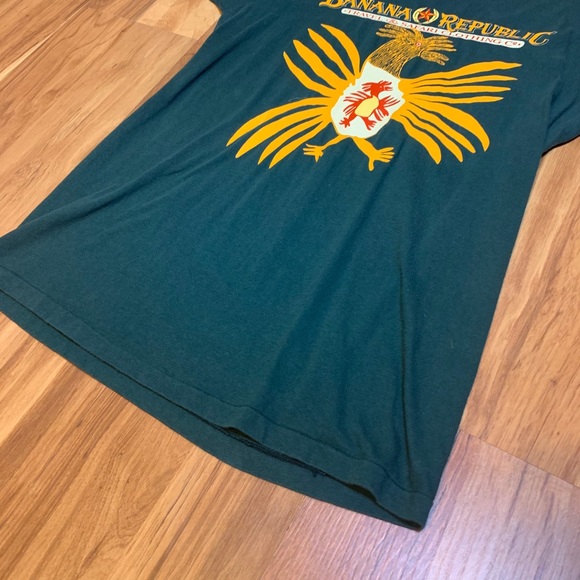 Vintage Green Banana Republic Travel & Safari Tee - Picture 3 of 10
